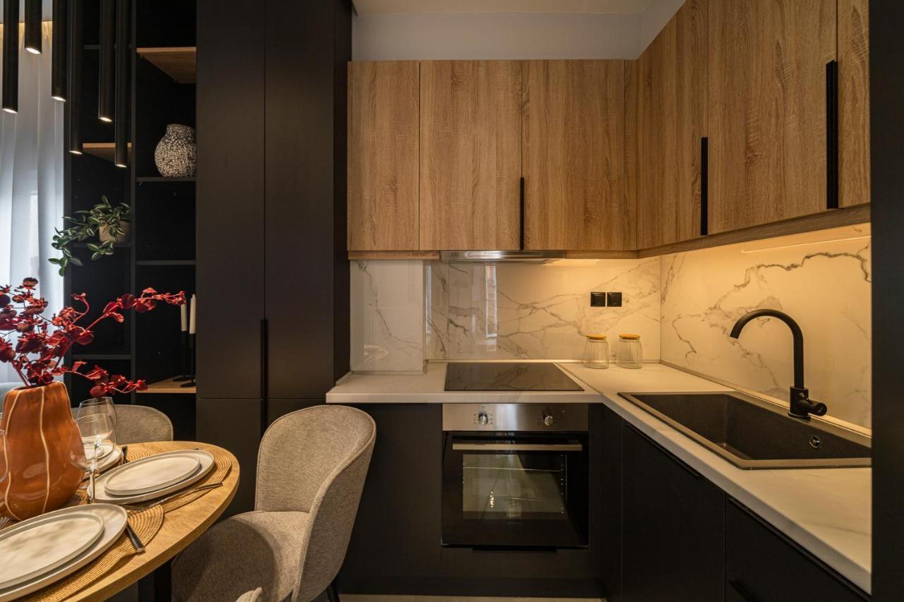 Juno By Halu! Stylish Apt In The Center Szaloniki Kültér fotó